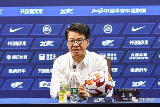 上影集团党委书记、董事长王隽接受蓝羽专访，阐释上影人如何在创作中守住初心，在发展中永葆信心。